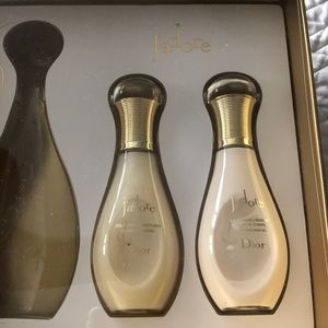 Jadore shower gel body milk